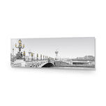 Paris Bridge, B&W with lights