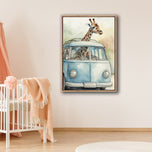 Giraffe in Kombi